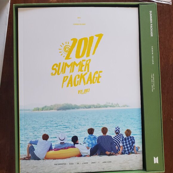 BTS【SUMMER PACKAGE 2017】 DVD BTS / 2017 Summer Package/ Full Set / Good Condition/ Rare